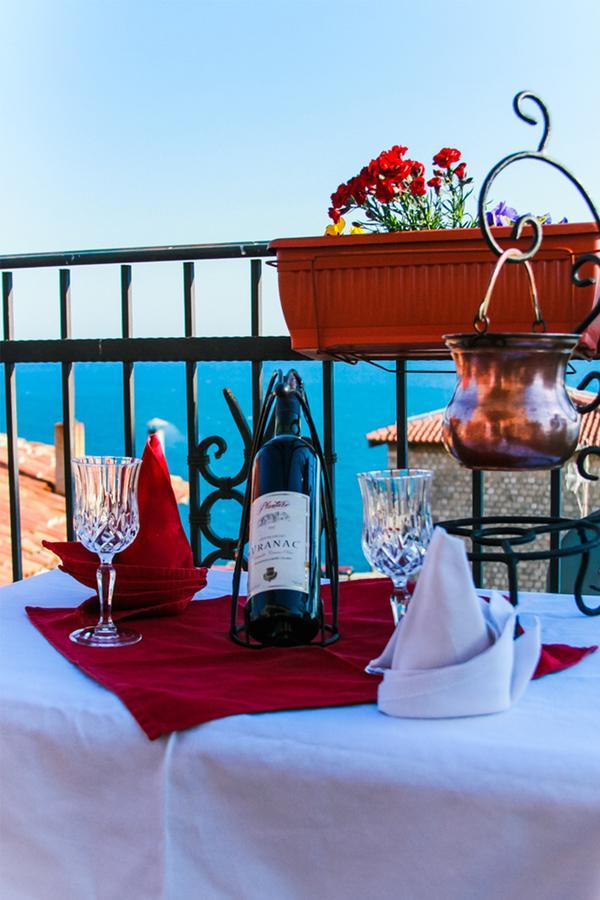 Bed and Breakfast Sunset Old Town Улцинь Экстерьер фото