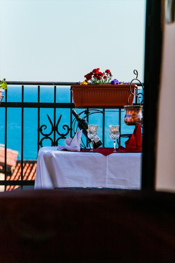 Bed and Breakfast Sunset Old Town Улцинь Экстерьер фото